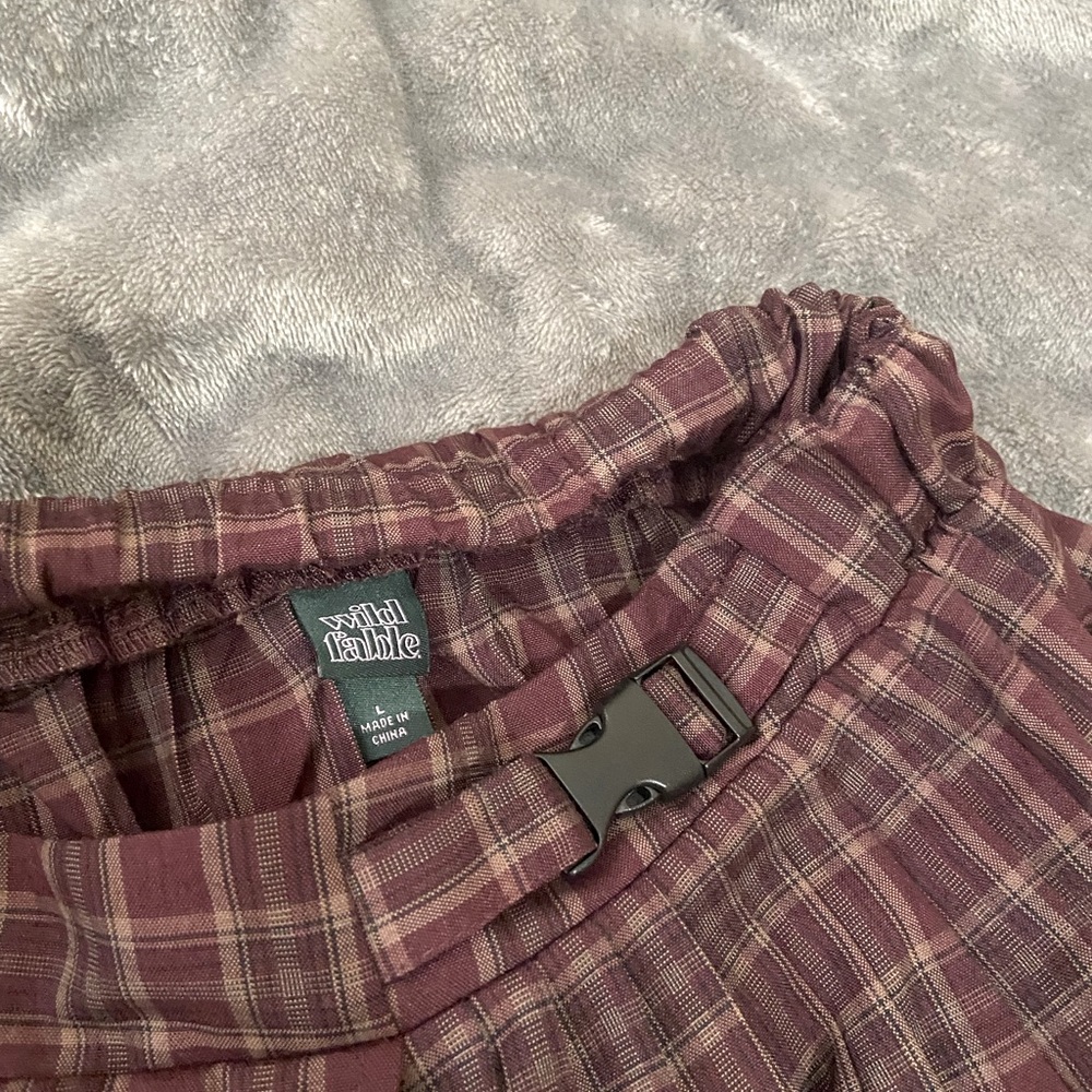 🏠 Plaid Buckle Mini Skirt